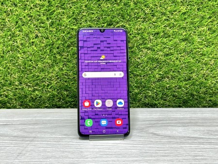 Samsung Galaxy A70 1